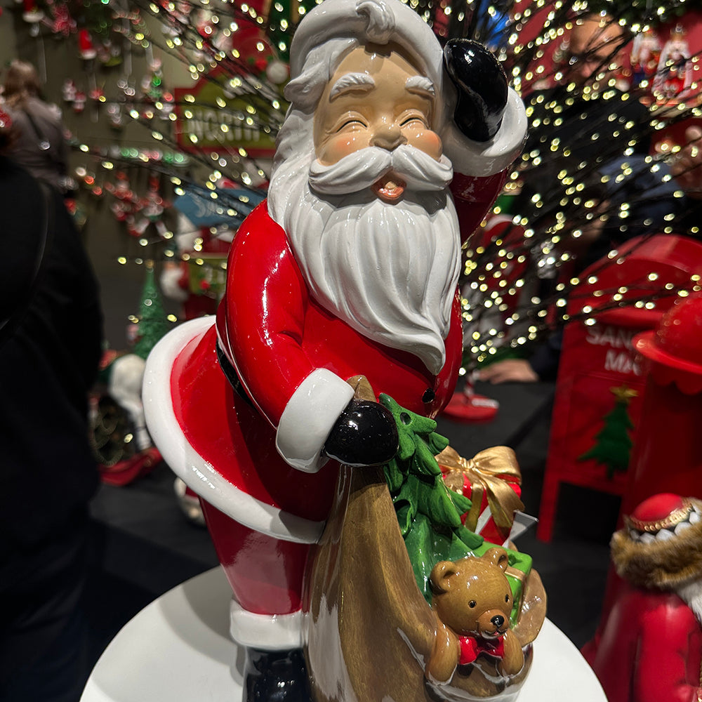 Viv! Christmas Kerstbeeld - Kerstman met Zak Vol Cadeaus - incl. LED verlichting - rood wit - 38cm