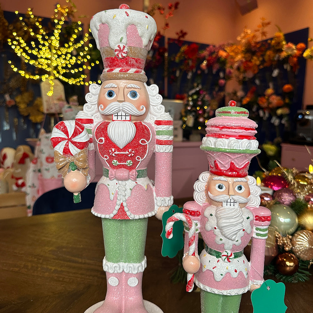 Viv! Christmas Kerstbeeld - Snoep Notenkraker - pastel - roze groen - 33cm