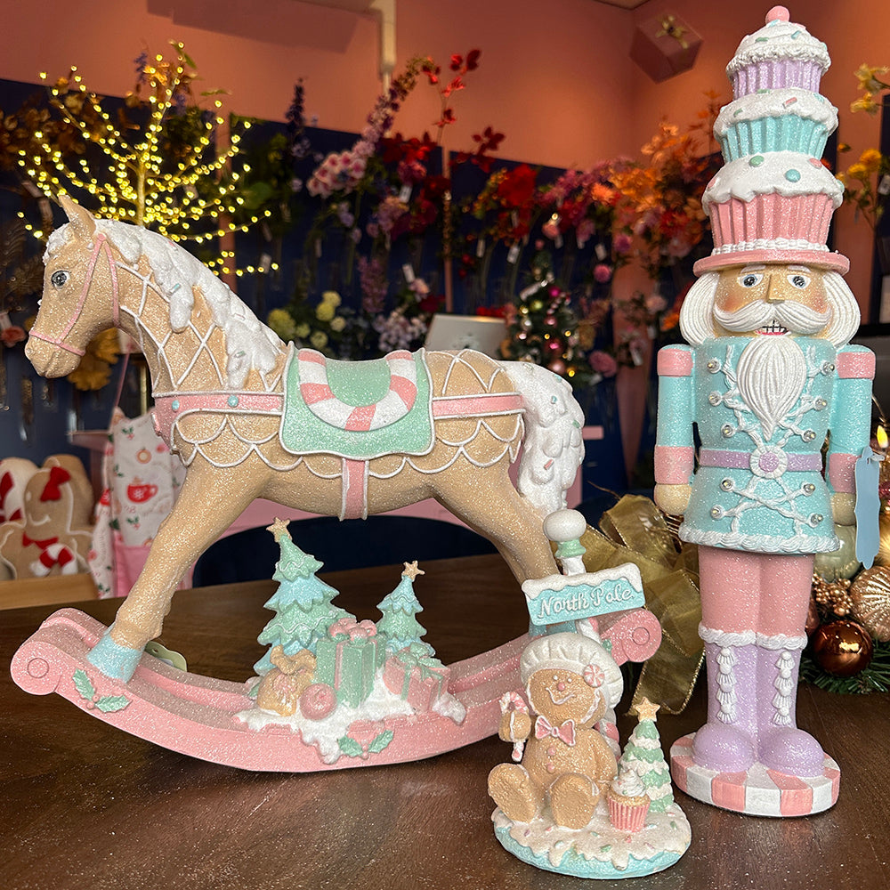 Viv! Christmas Kerstbeeld - Hobbelpaard - pastel - roze mint - 37cm