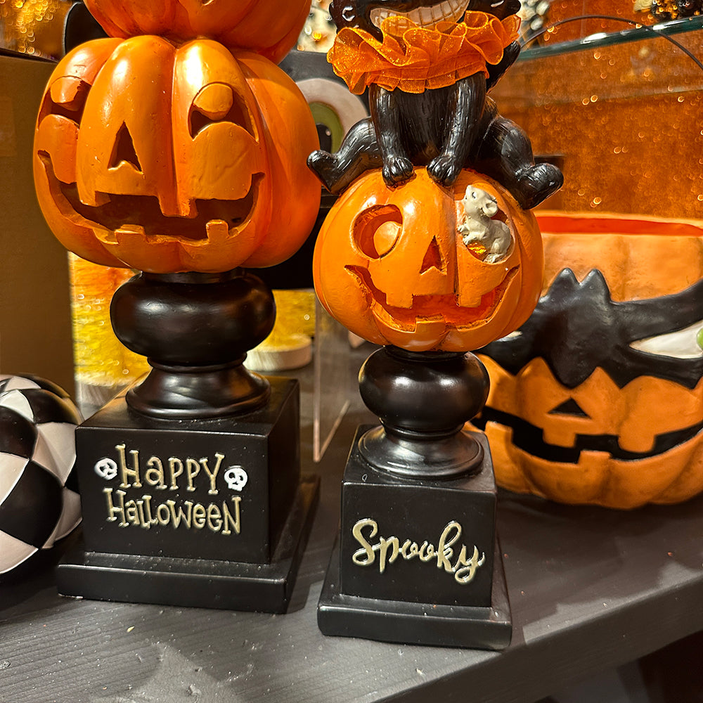 Viv! Christmas Halloween Decoratie Beeld - 'Happy Halloween' Kat op Stapel Pompoenen incl. LED Verlichting - 53 cm