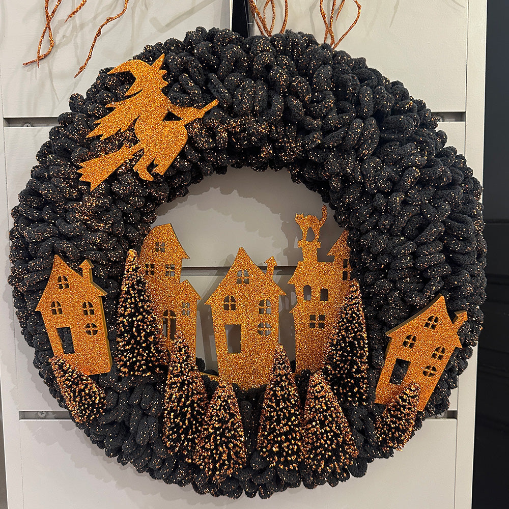Viv! Christmas Halloween Decoratie - Spookstad Krans - 46 cm