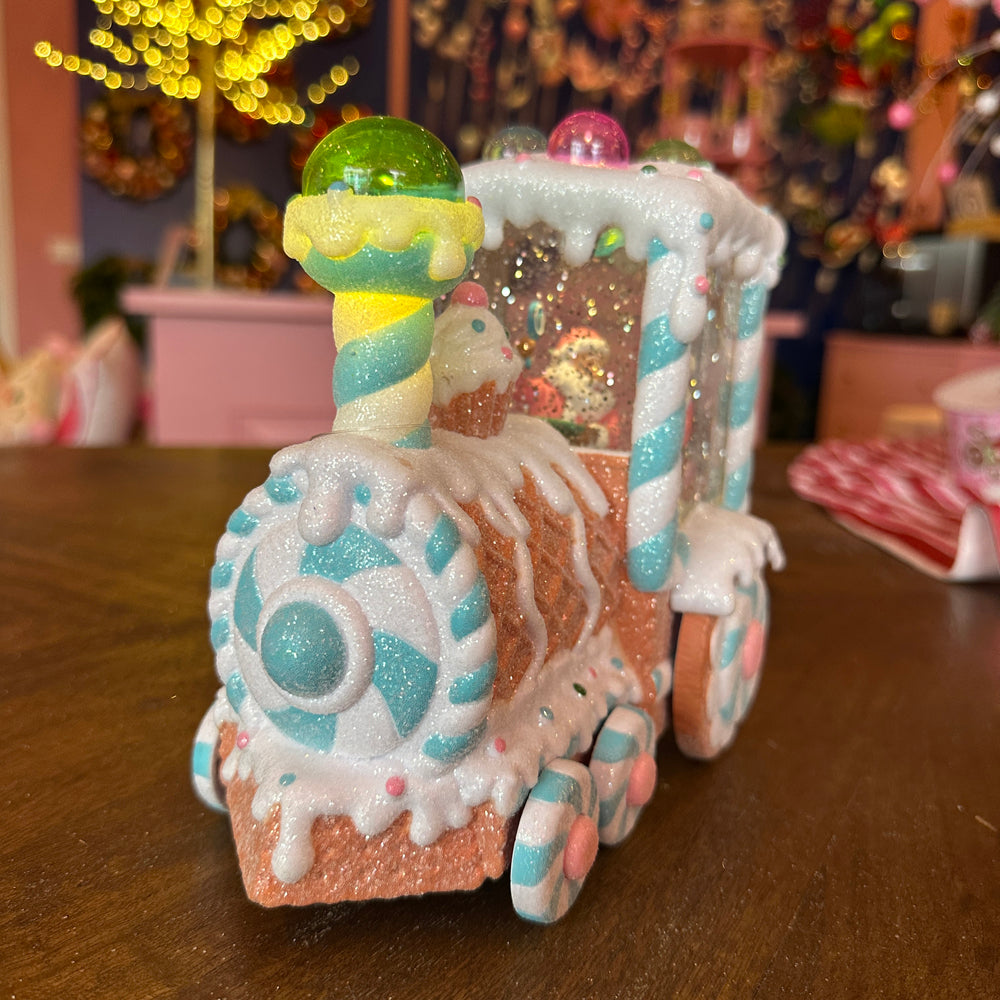 Viv! Christmas Kerst Sneeuwbol incl. LED - Gingerbread Trein met Kerstman  - automatisch - pastel blauw - 18cm