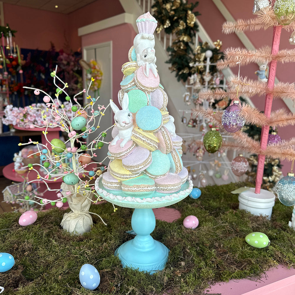 Viv! Christmas Paasdecoratie - Taart met Macarons en Konijntjes op Metalen Voetstuk - pasen - pastel - 60cm