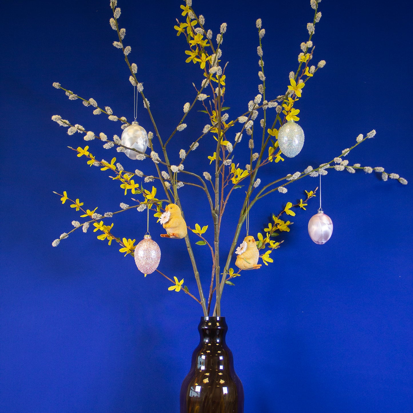 Viv! Home Luxuries Paasdecoratie hanger - kuikens met bloem - geel wit - set van 2 - 8cm