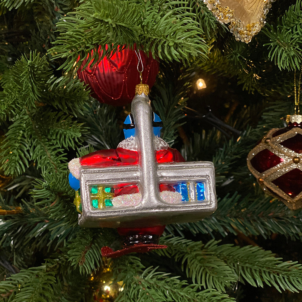 Viv! Christmas Kerstornament - Kerstman skilift - mond geblazen glas - rood blauw - 10cm