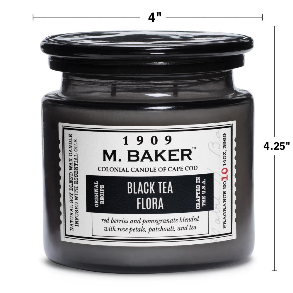 Colonial Candle - M. Baker Black Tea Flora - Rode Bessen, Granaatappel, Rozenblaadjes, Patchouli, zwarte thee - Viv! Home Luxuries